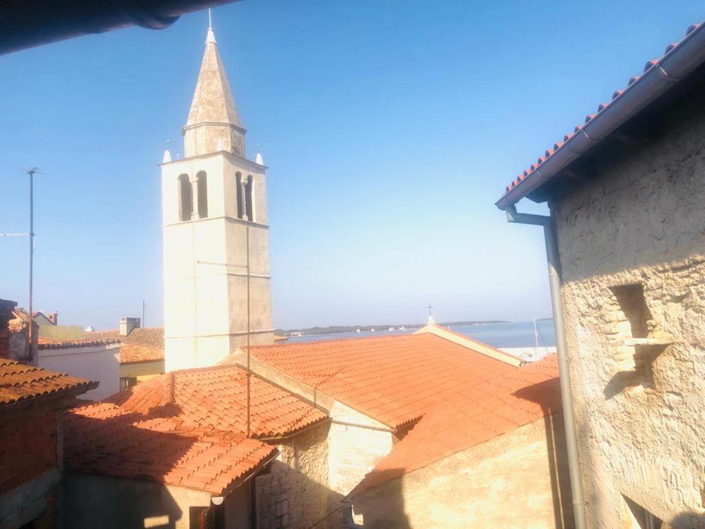Istrian Stone House In The Heart Of The Beautiful Fishing Village Fazana - Only Few Steps From The Sea And The Wonderful Beach - Incl Plasma-Quad-Plus-Filter Against C O V I D 外观 照片